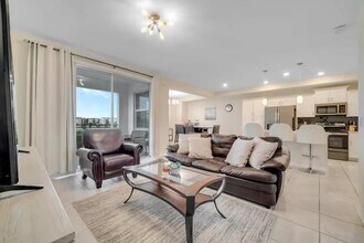 Building Photo - 4721 Clock Tower Dr