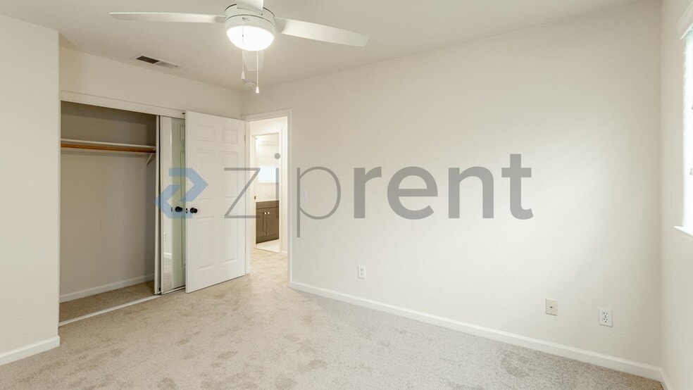 Building Photo - 730 Jefferson St