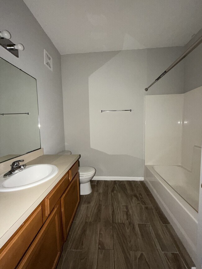 Building Photo - 3631 Kirkpatrick Cir