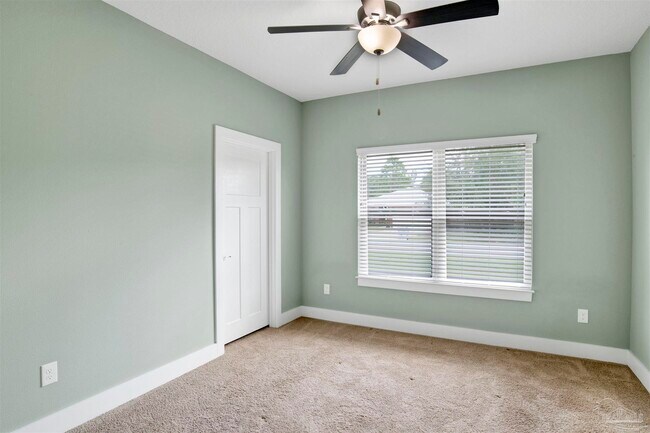 Building Photo - 1307 Little Duck Cir