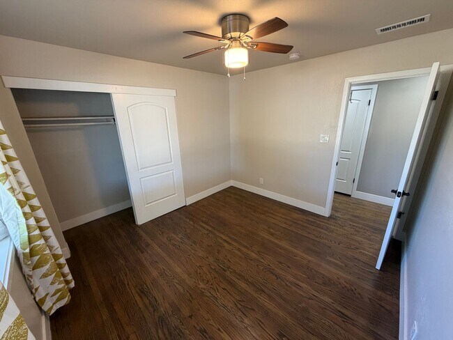 Building Photo - 3 Bedroom | 2 Bathroom | Single family home in Golf Course Terrace