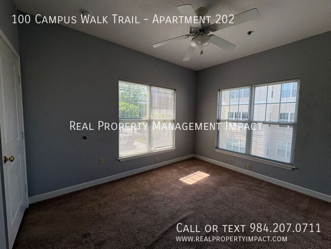 Building Photo - 100 Campus Walk Trl