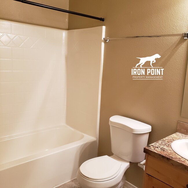 Building Photo - 886BONSAI