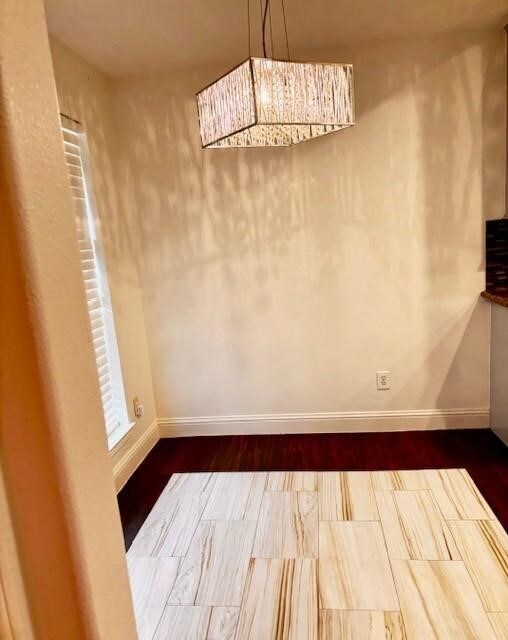 Building Photo - 23915 Floragate Dr