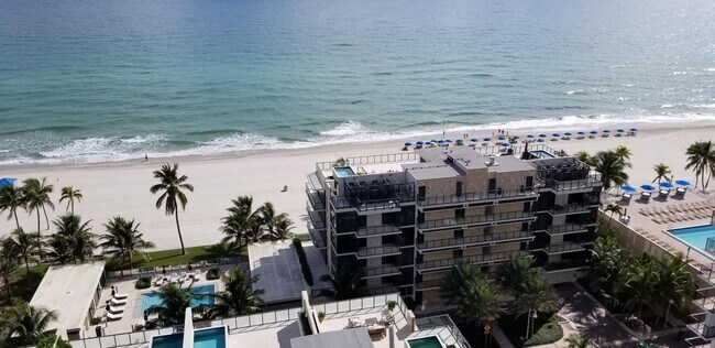 Building Photo - 2101 S Ocean Dr