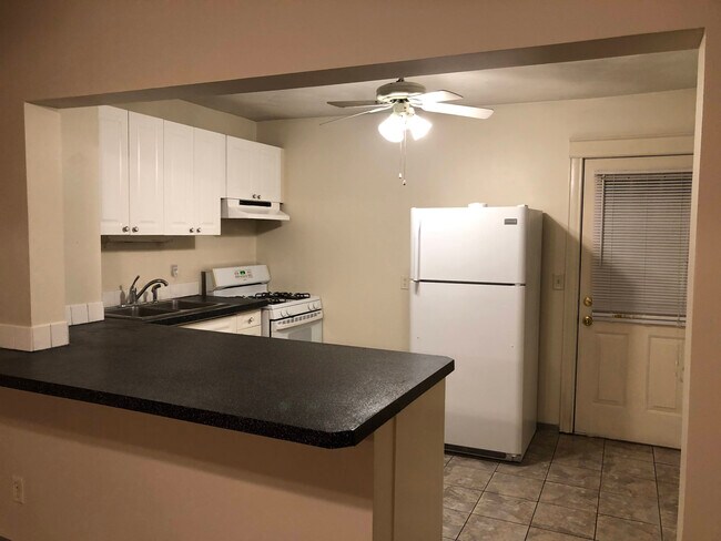Building Photo - 48 Dennison Ave