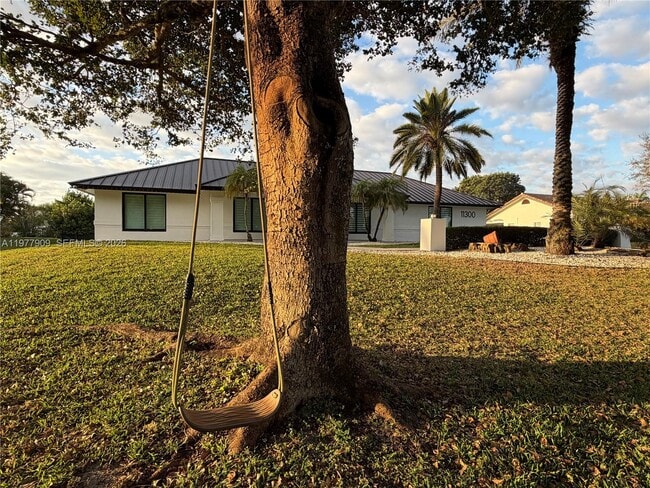 Building Photo - 11300 NW 5th St