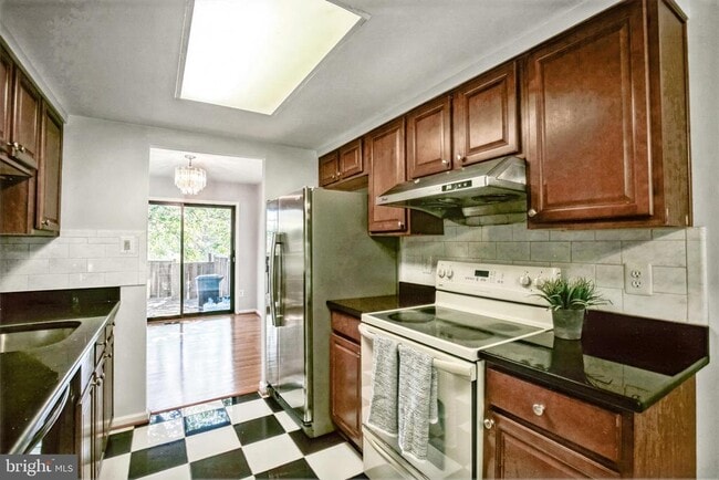 Building Photo - 4419 Chase Park Ct
