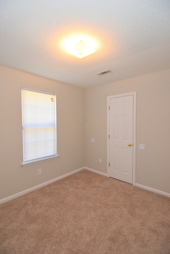 Building Photo - Updated 3 Bed/2 Bath 10 Minutes From Ft. Gordon