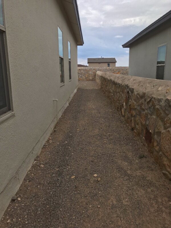 Building Photo - 3429 Dana Grey Dr
