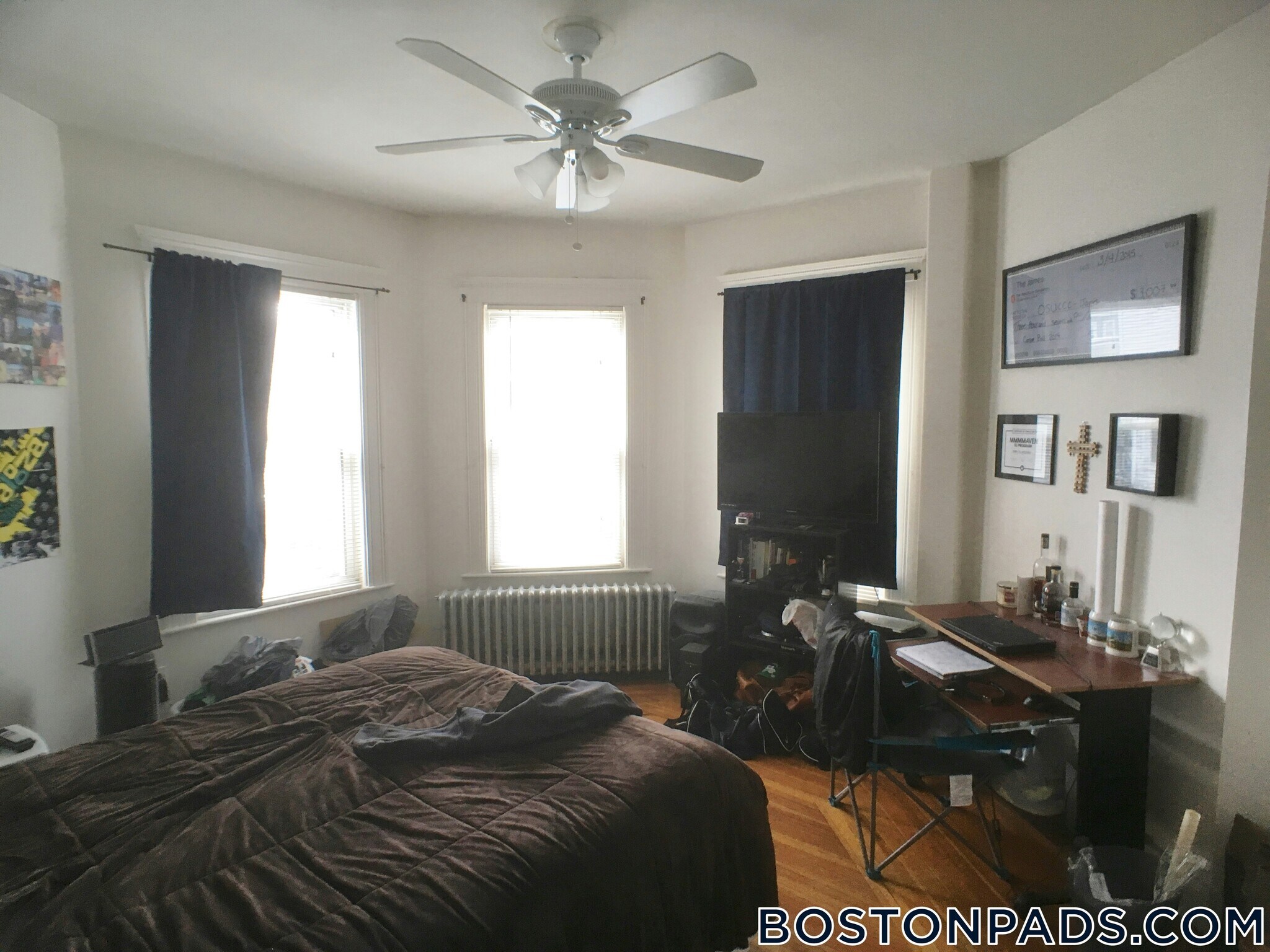 Building Photo - 140 Brooks St