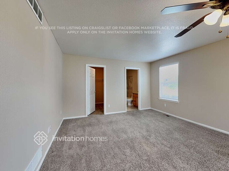 Building Photo - 229 Monares Ln