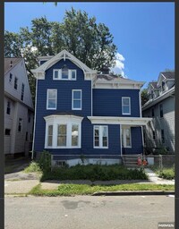 Building Photo - 15 Winthrop Terrace