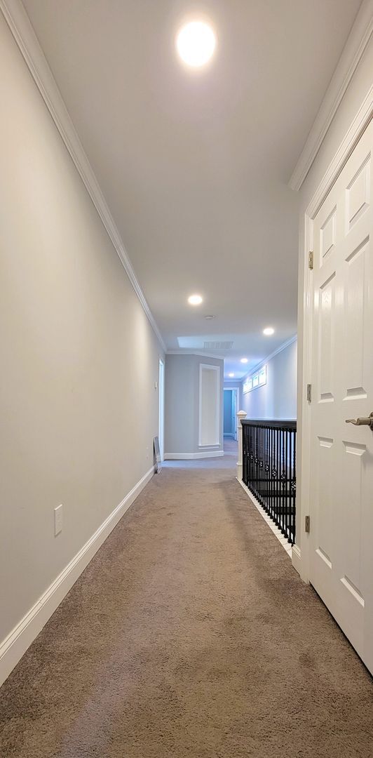 Building Photo - Beautiful 2 story home in heart of Church ...