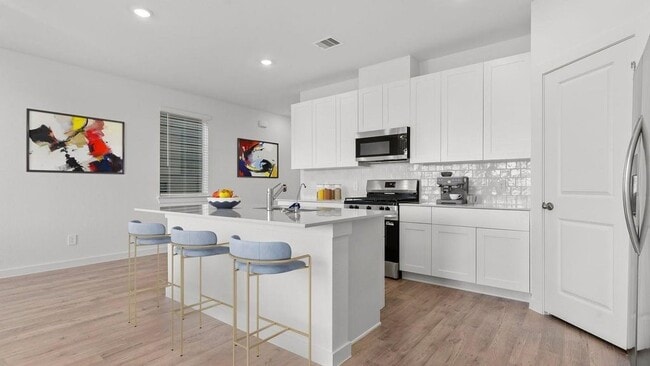 Building Photo - 3515 Adelie Ln