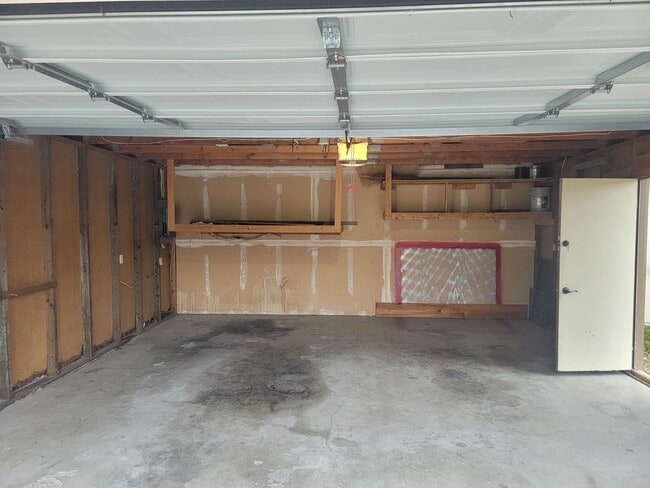 Building Photo - Fantastic 3-Bedroom Home In Liberty Lake