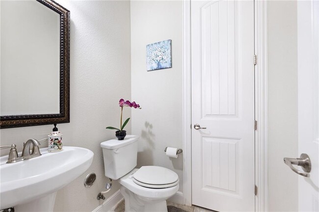 Building Photo - 3804 Carya Dr
