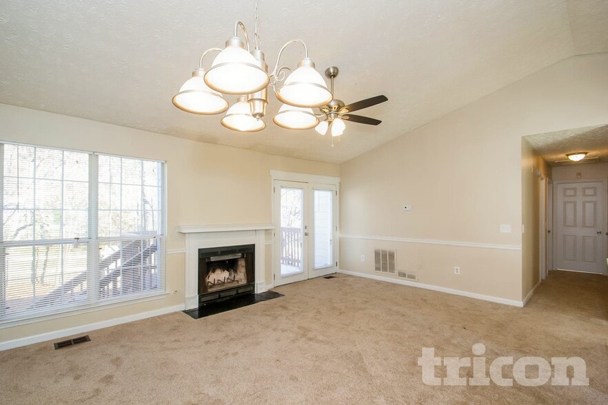 Building Photo - 5020 Millers Glen