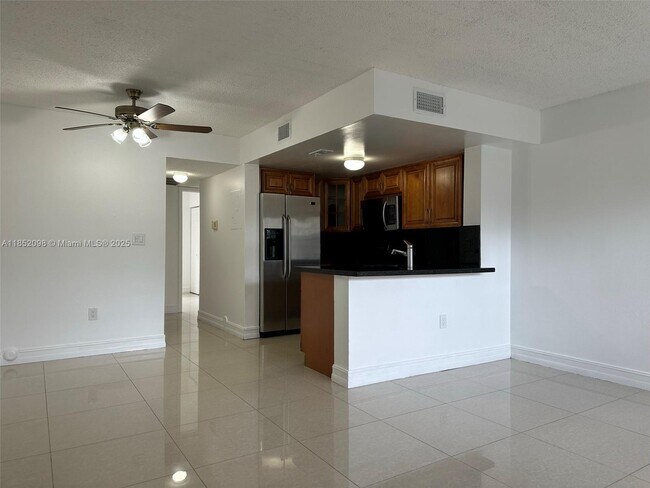 Building Photo - 8540 NW 6th Ln