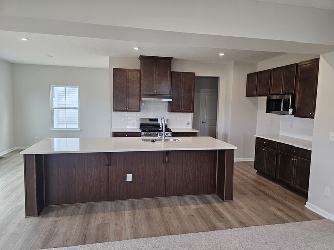 Building Photo - 508 Alicia Kelton Dr