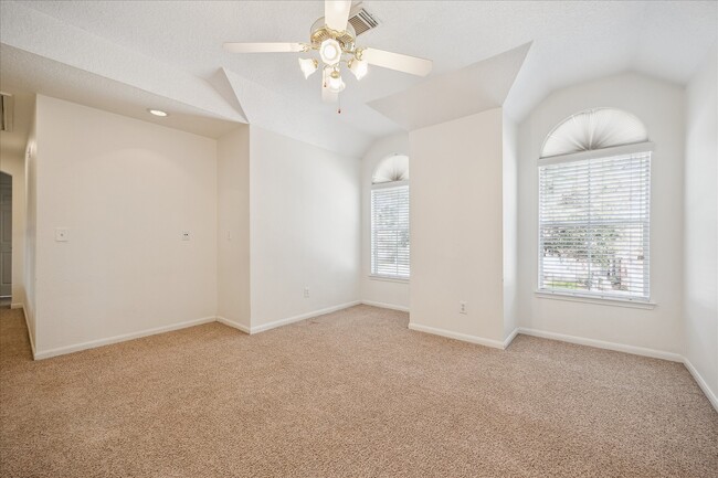 Building Photo - 12831 Dove Point Ln