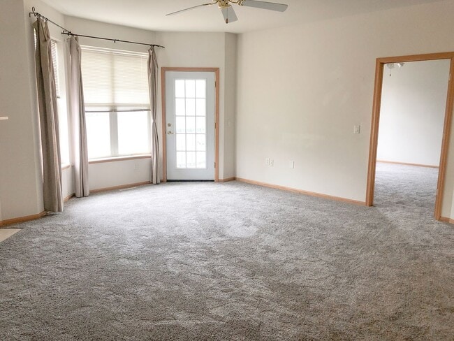 Building Photo - Verona Schools! Awesome 2BR/2BA townhouse-style condo for rent on West Side!