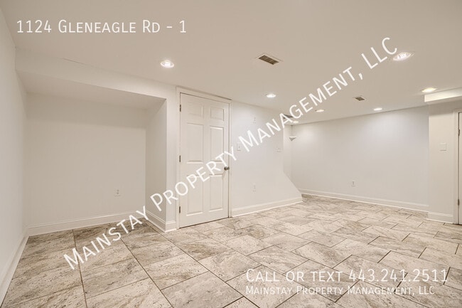 Building Photo - 1124 Gleneagle Rd