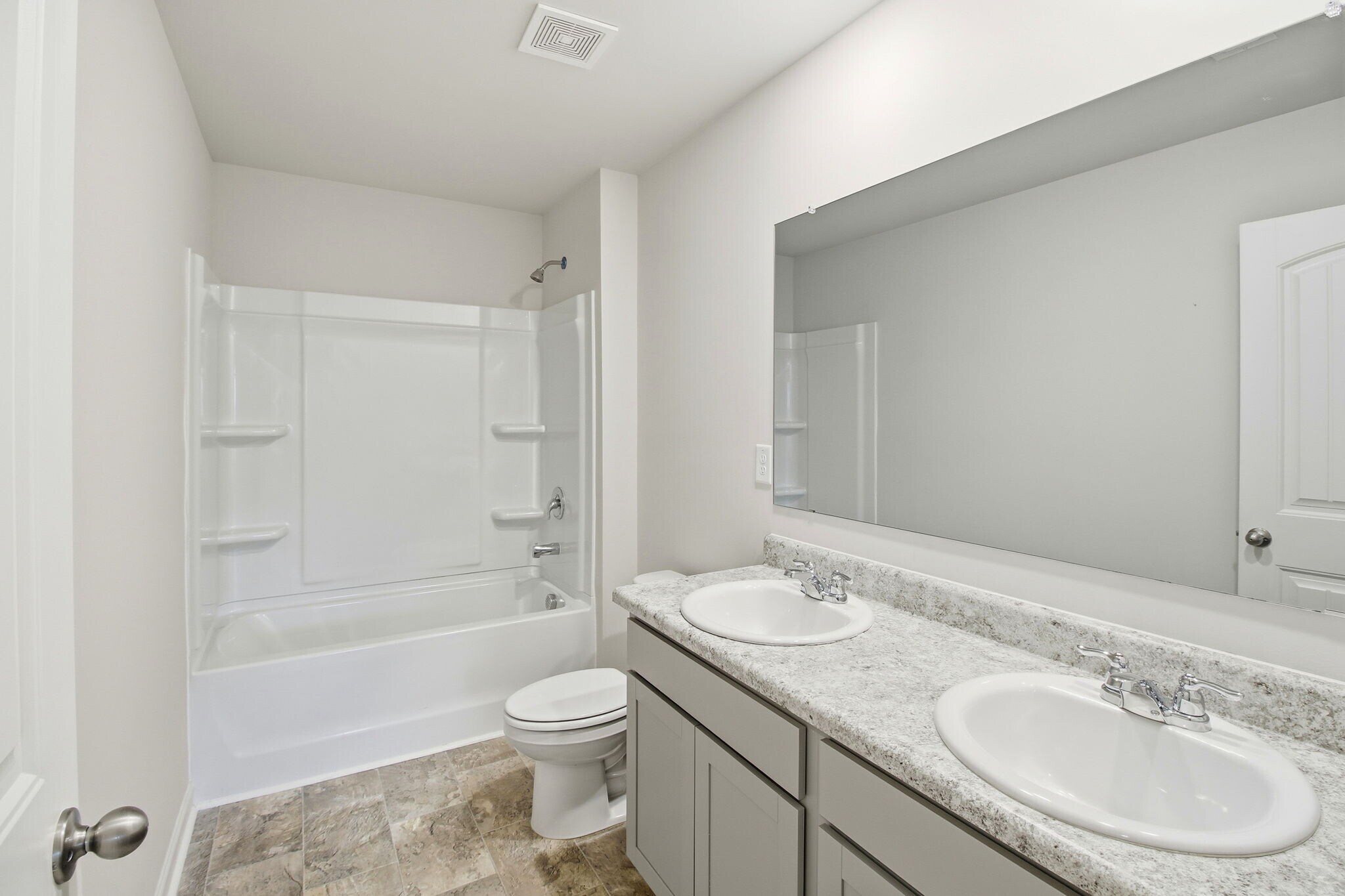 Building Photo - 8279 Bluewater Dr