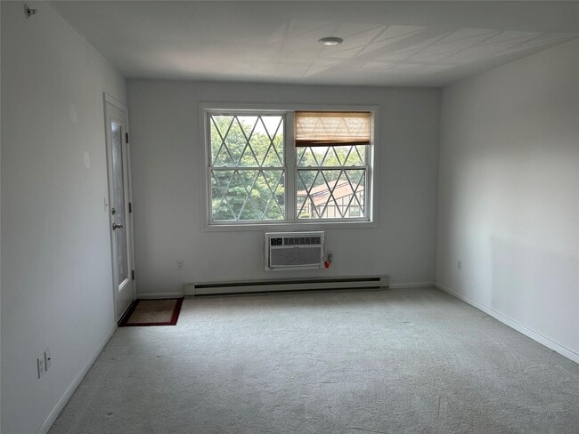 Building Photo - 493 Sierra Vista Ln