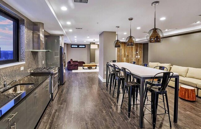 Building Photo - 1038 John F. Kennedy Blvd