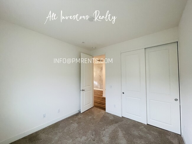 Building Photo - 1234 Via Candelas