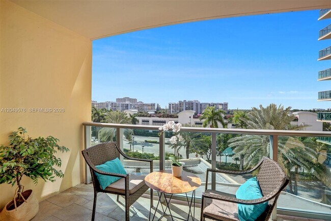 Building Photo - 2501 S Ocean Dr