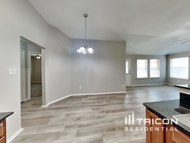 Building Photo - 1602 Canary Island Ct