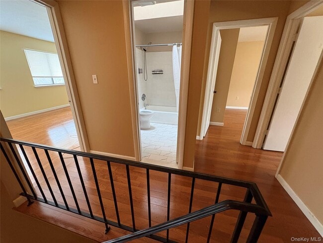 Building Photo - 5 N Aspen Rd