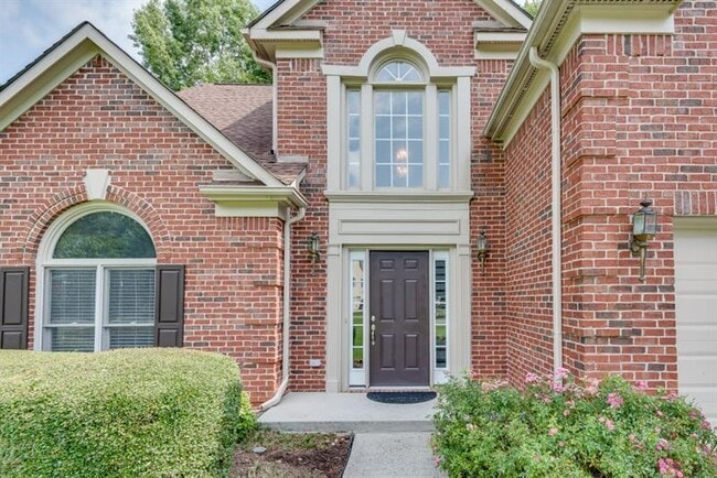 Building Photo - 6515 Fairgreen Dr