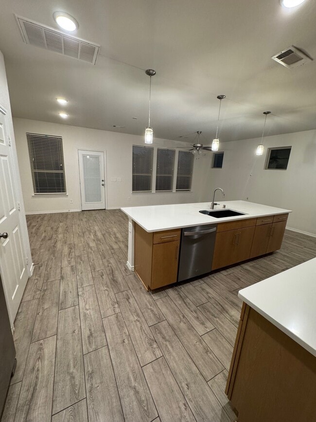 Building Photo - 10412 Marston Vineyard Dr