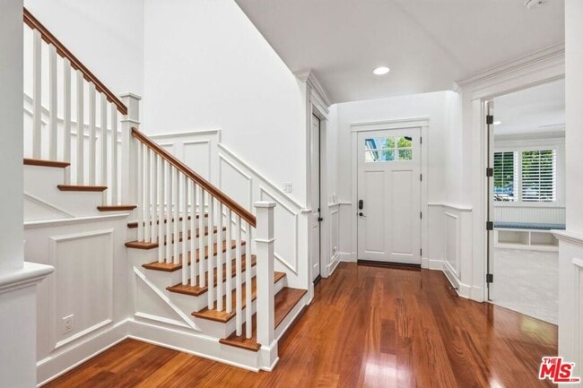 Building Photo - 1633 Voorhees Ave