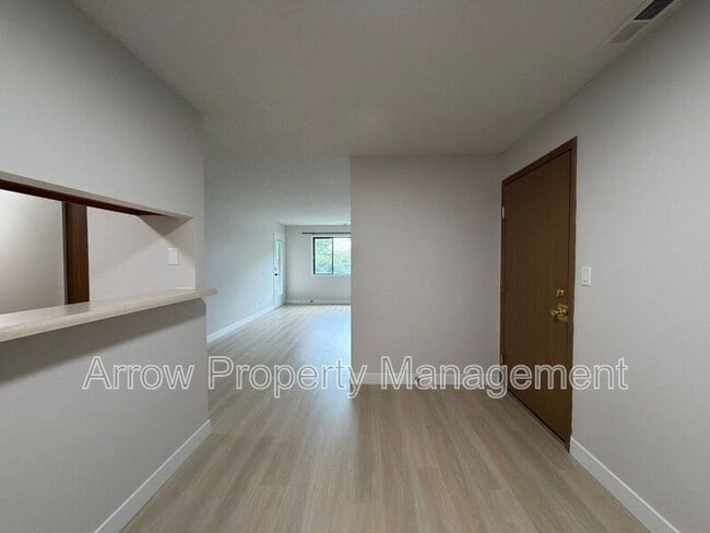 Building Photo - 2380 N 44th St