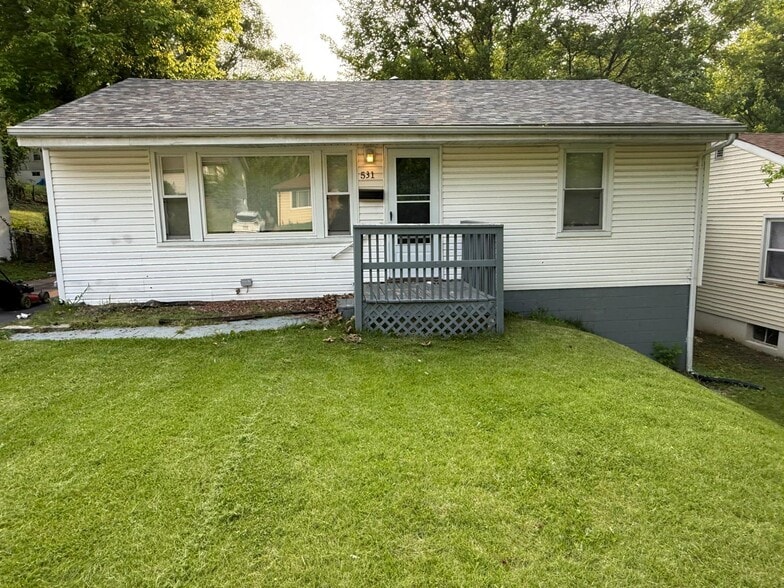 Primary Photo - 531 Ames Pl