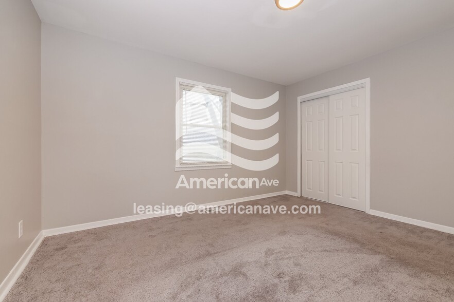 Building Photo - 6306 E 149th St