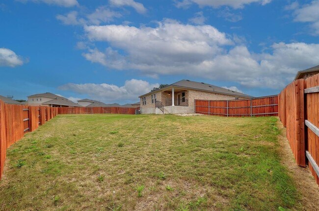 Building Photo - 2617 Dewlap Ct