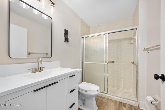 Building Photo - 830 Brimfield Ct