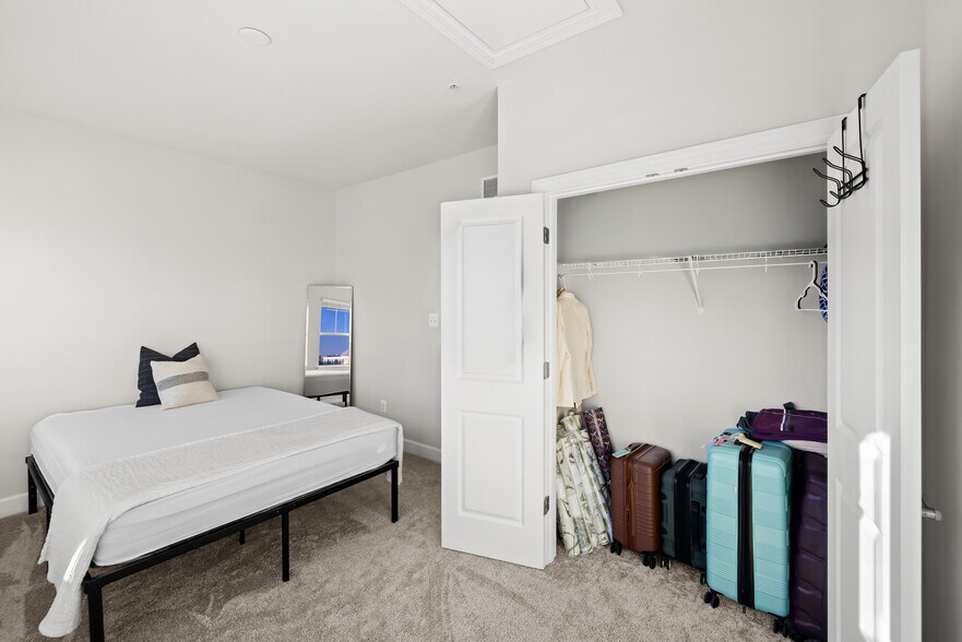 Building Photo - 3582 Stella Blue Dr