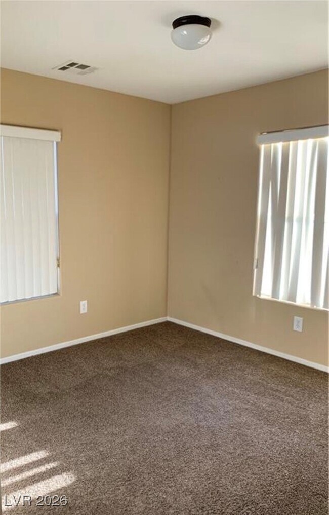 Building Photo - 1142 Paradise Garden Dr