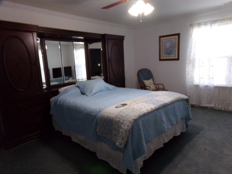 Building Photo - 5322 Shadow Walk Way