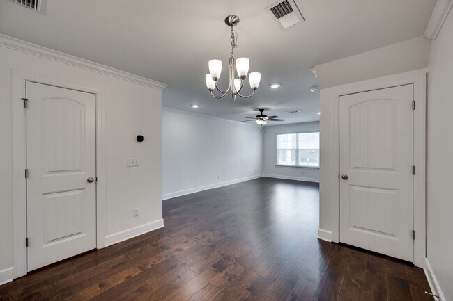 Building Photo - 1135 Lilly Valley Way