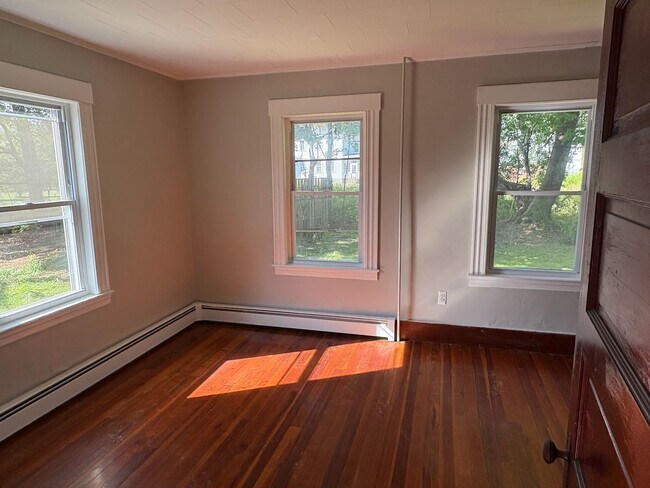 Building Photo - 186-196 South Main Street