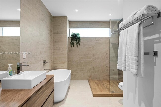 Building Photo - 1881 NE 196th Terrace