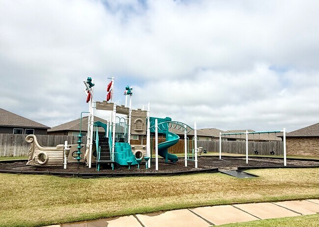 Building Photo - 3733 Palmetto Blf Dr