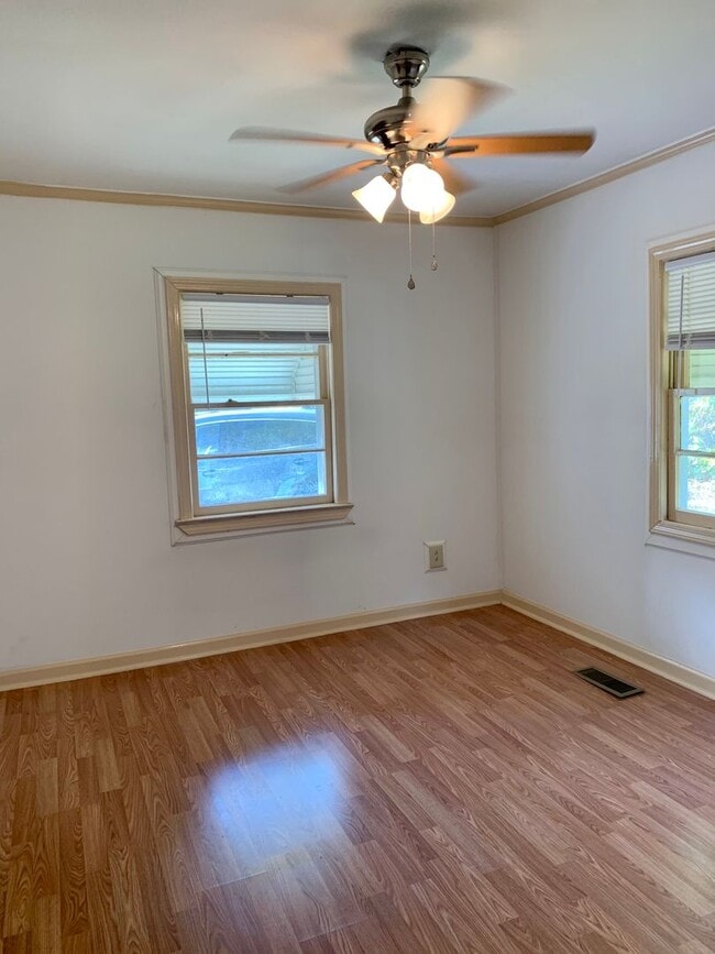 Building Photo - Promise Land North --  Charming 3 bedroom home in heart of Historic Walking District Downtown Mor...